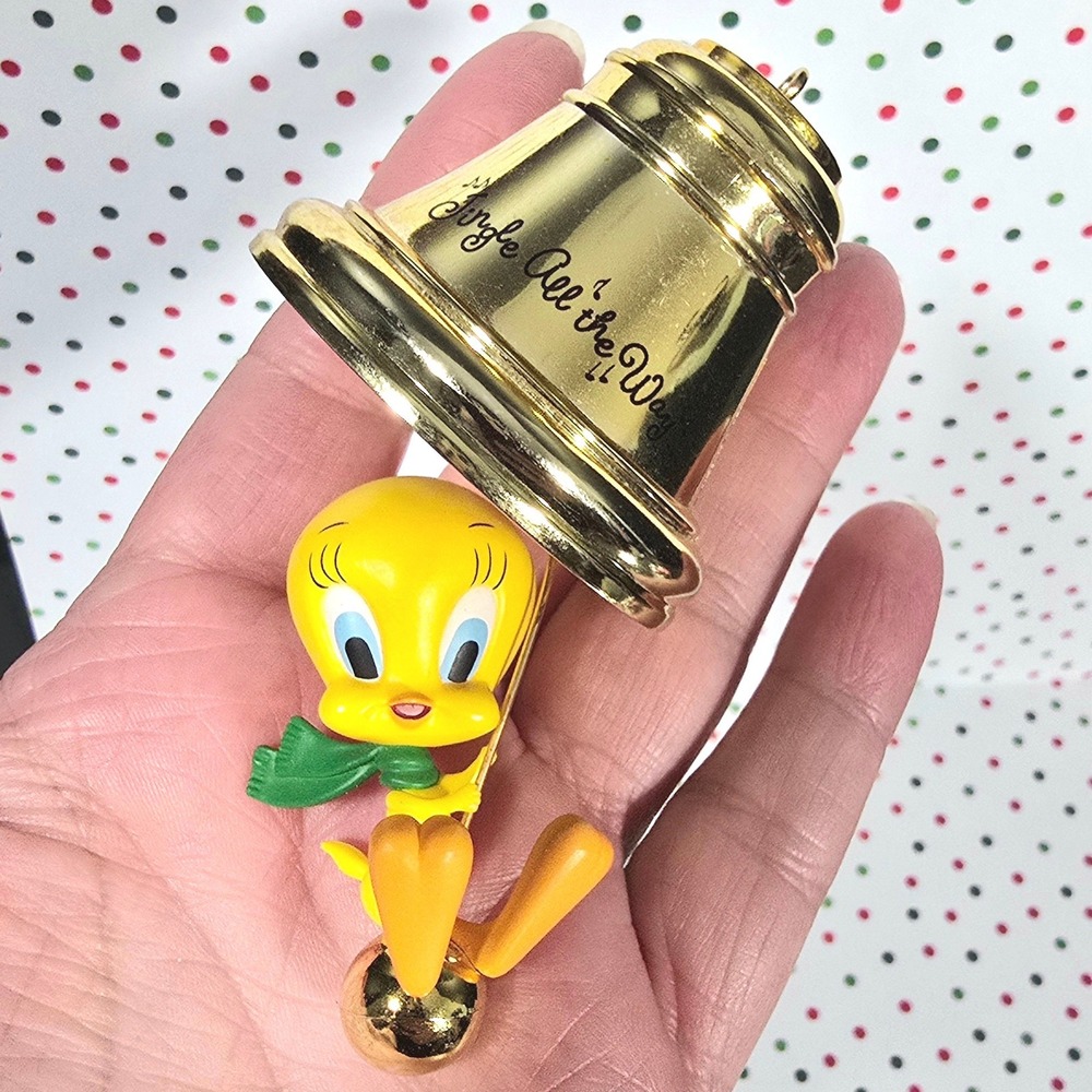 Hallmark Keepsake‎ 2003 Tweety Bird Jingle All The Way Ornament No Battery